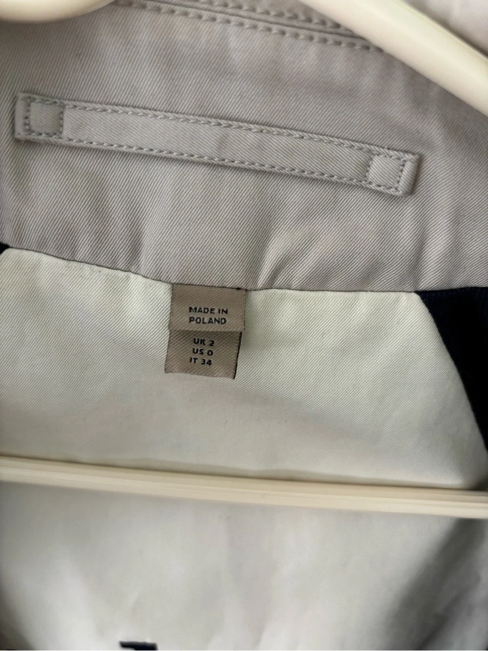 Burberry Dark Green and Beige Logo-Panel Coat - Picture 7 of 13